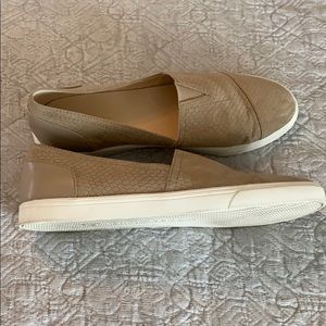 Nine West slip-ons